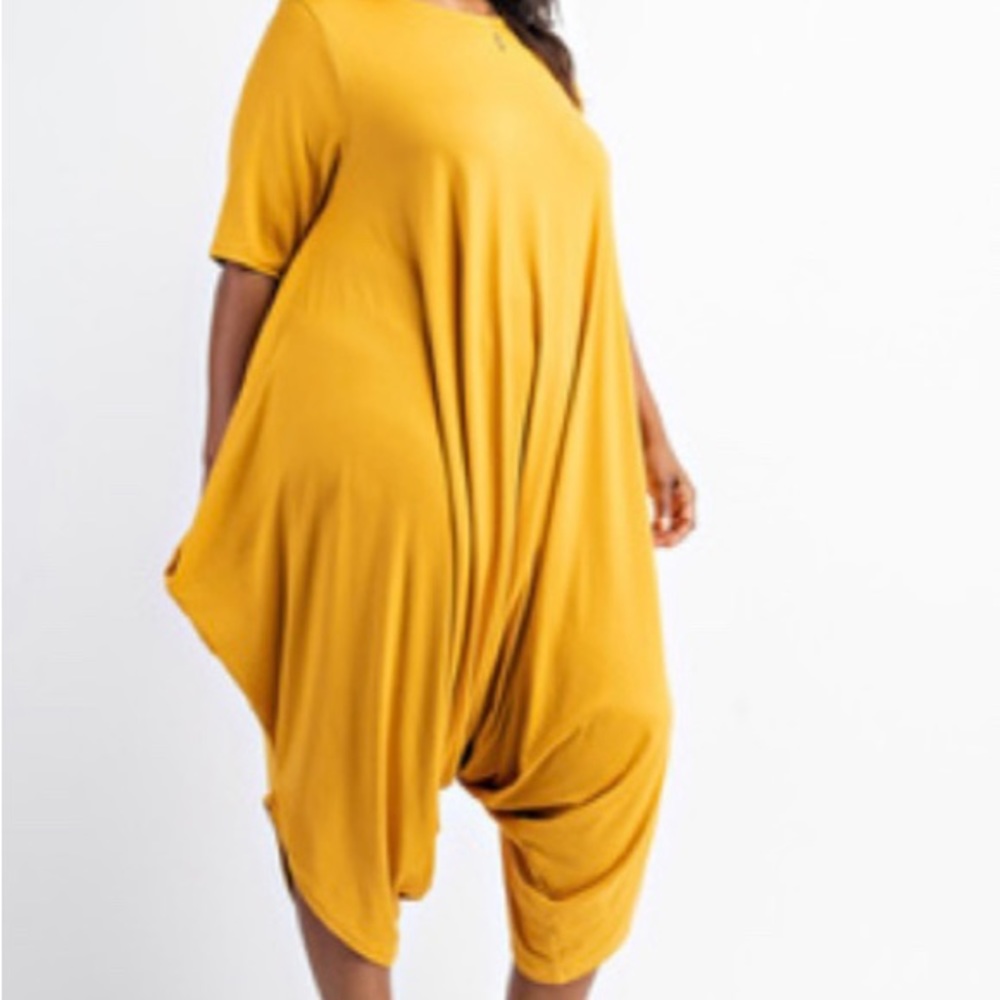 Women’s boutique clothing - Picture 2 of 16